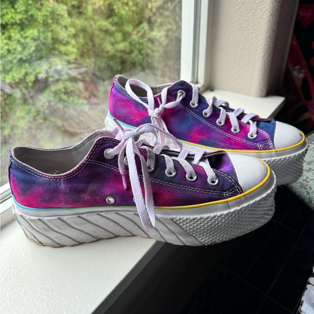 Unique Custom tie dyed platform converse